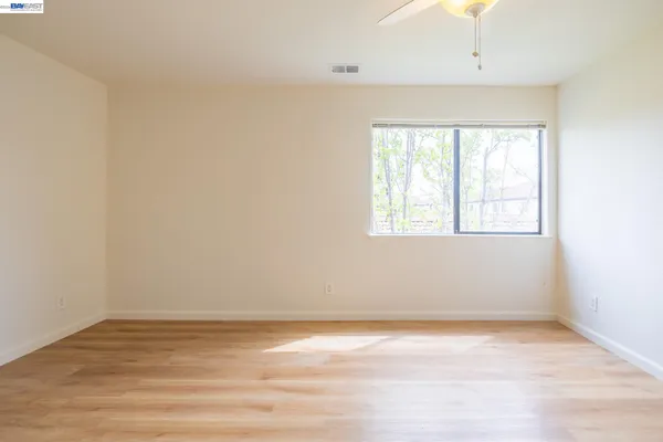 $475,000 | 21103 Gary Drive, Unit 318A, Castro Valley, CA 94546
