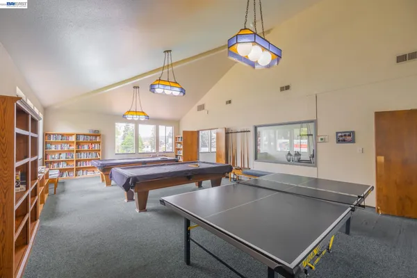 $475,000 | 21103 Gary Drive, Unit 318A, Castro Valley, CA 94546