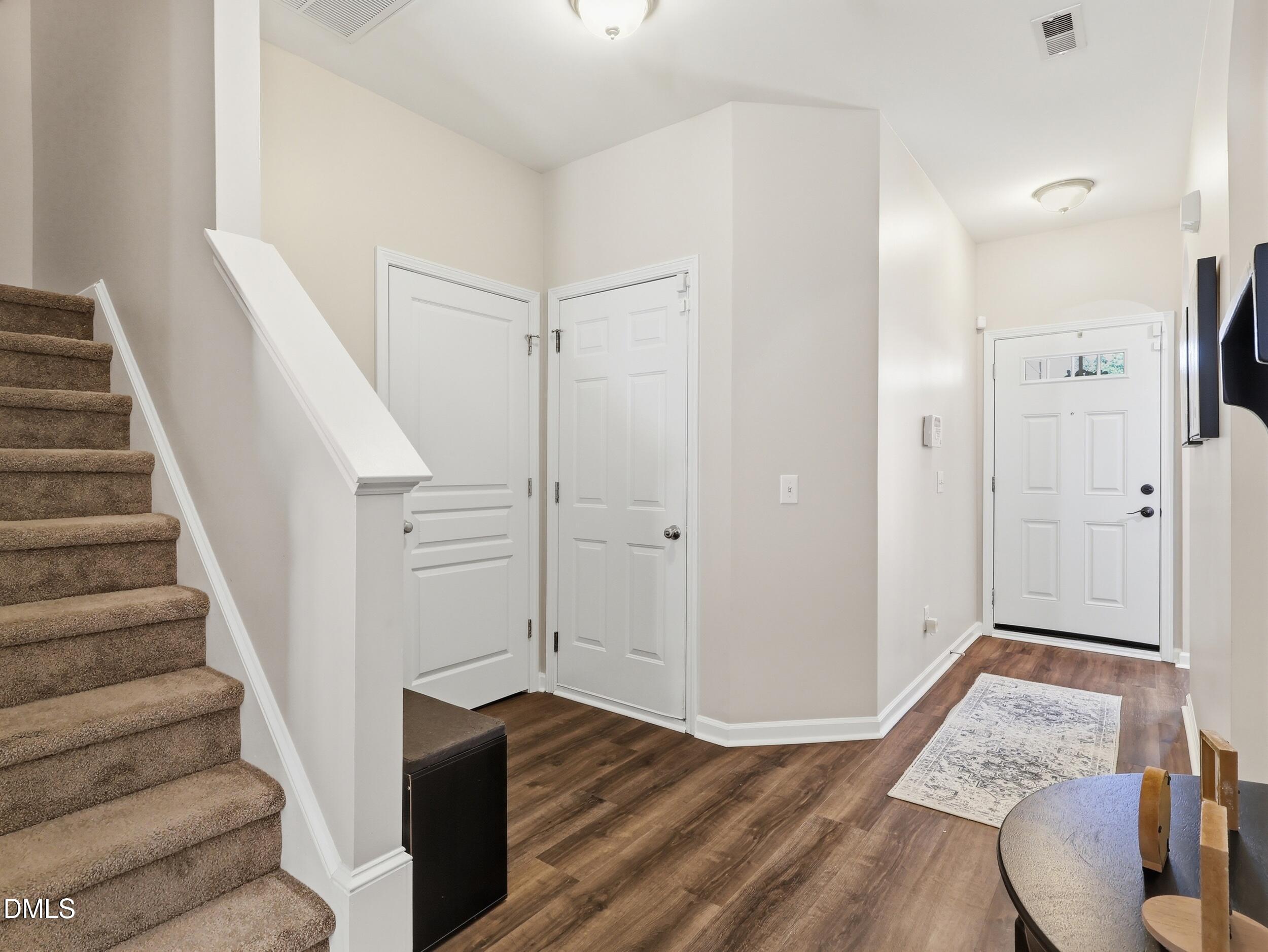 2505 Asher View Court Raleigh, NC 27606 - Photo 18 of 34