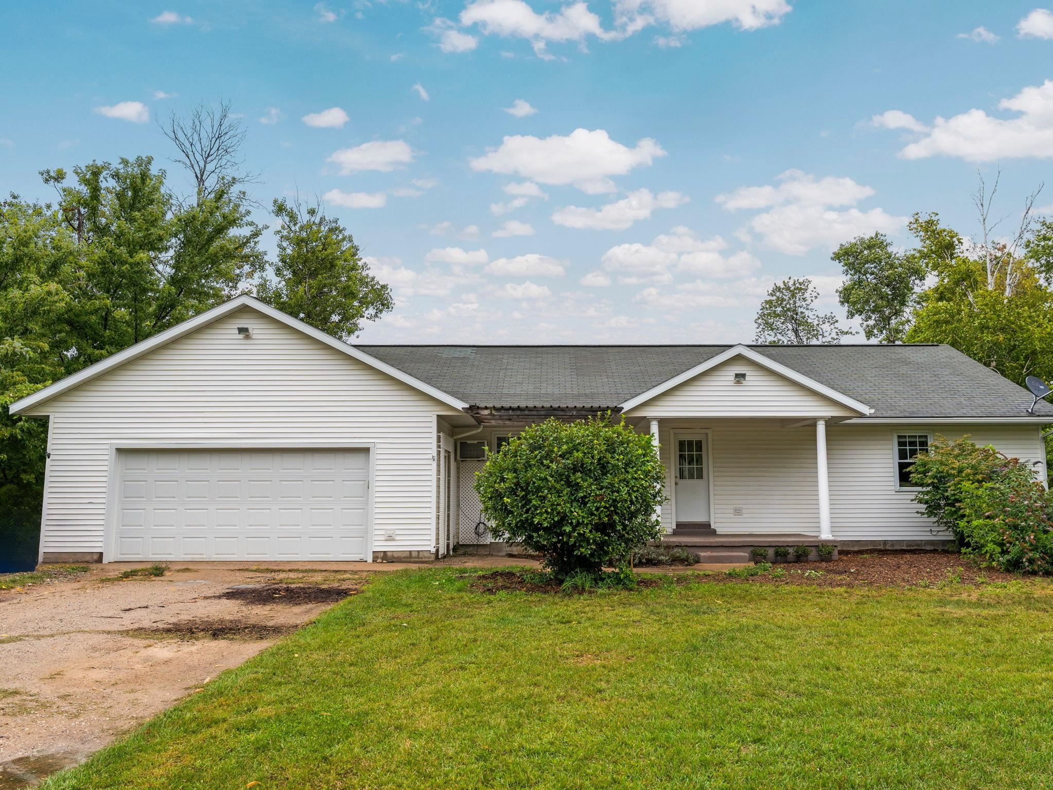 1719 Vanderlip Road Traverse City, MI 49686 - Photo 39 of 55 Gallery Image 39