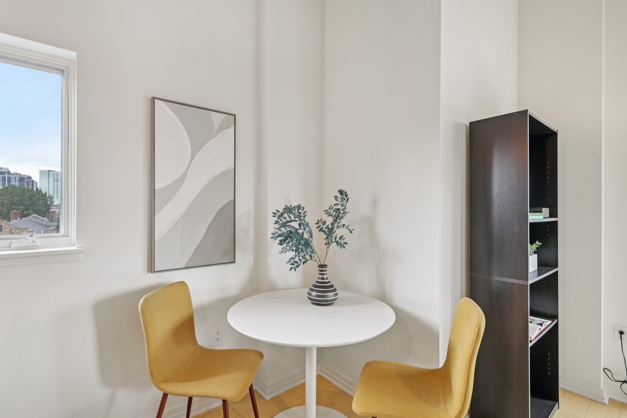 1101 18th Avenue South, Unit 401 Nashville, TN 37212 - Photo 9 of 17 a dining room with furniture and window