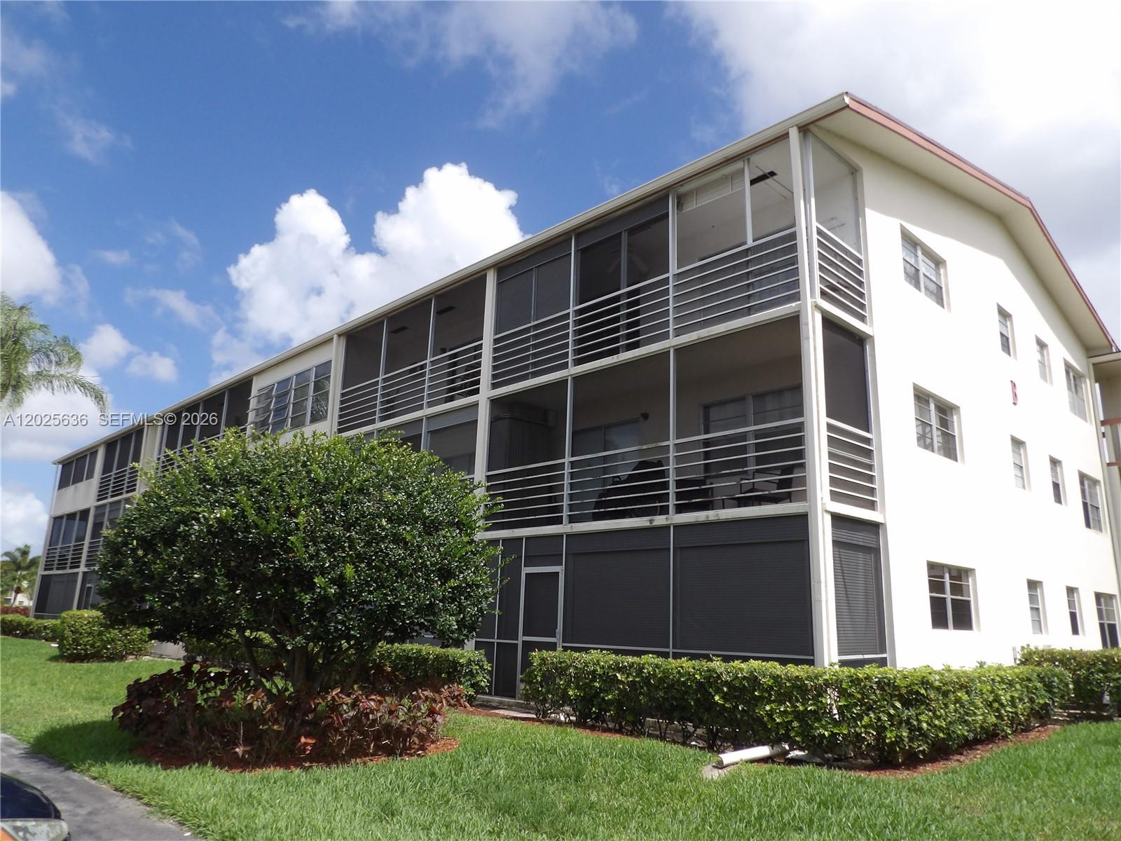77 Preston Way, Unit 77 Boca Raton, FL 33434 - Photo 31 of 32 Photo 31