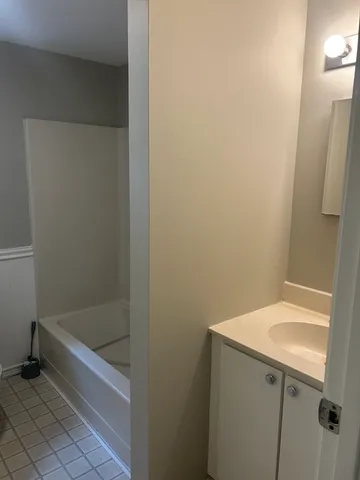 $2,850 | 67 Donald Avenue, Holden, MA 01520