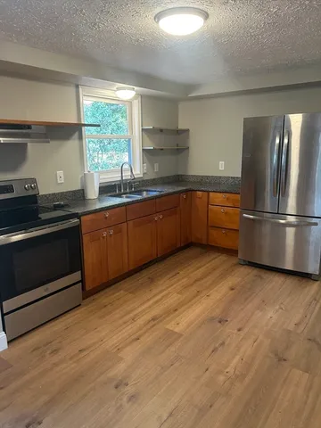 $2,850 | 67 Donald Avenue, Holden, MA 01520