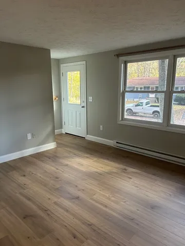 $2,850 | 67 Donald Avenue, Holden, MA 01520