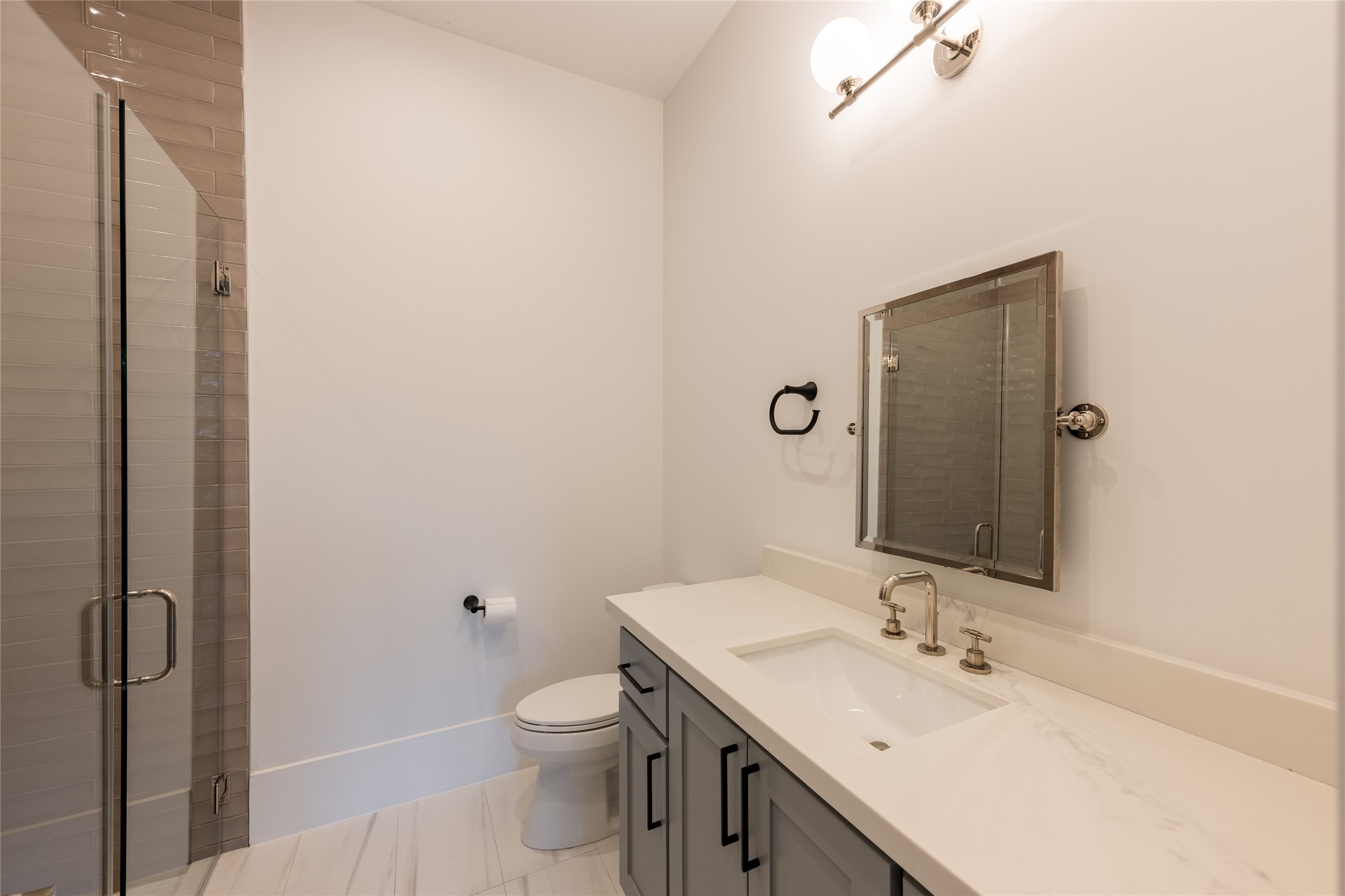 2817 Albans Road Houston, TX 77005 - Photo 40 of 49