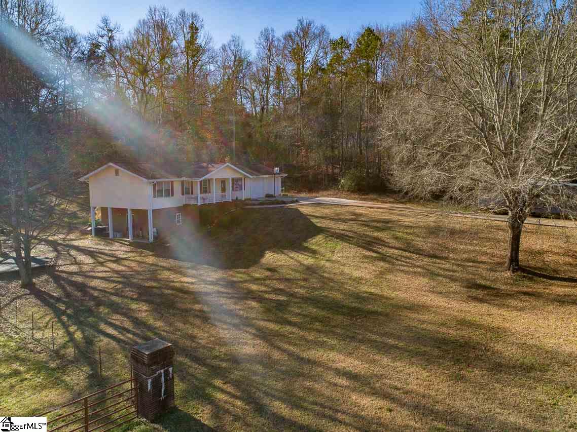 1026 Belle Shoals Road Pickens, SC 29671 - Photo 2 of 33 Gallery Image 2