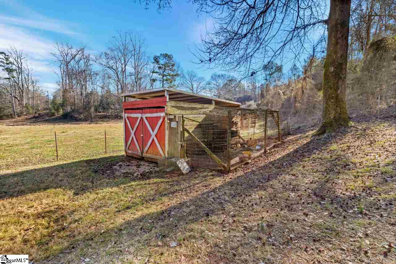 1026 Belle Shoals Road Pickens, SC 29671 - Photo 33 of 33 This has storage area for wood in one section and it's a chicken coop.