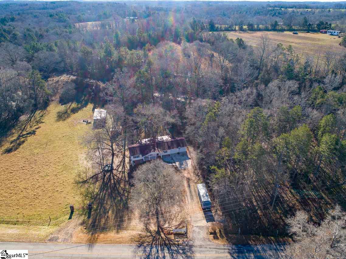 1026 Belle Shoals Road Pickens, SC 29671 - Photo 6 of 33 Gallery Image 6