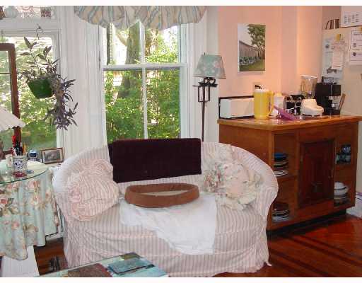 541 Spring Street Newport, RI 02840 - Photo 2 of 7 Studio/Study/Office.
