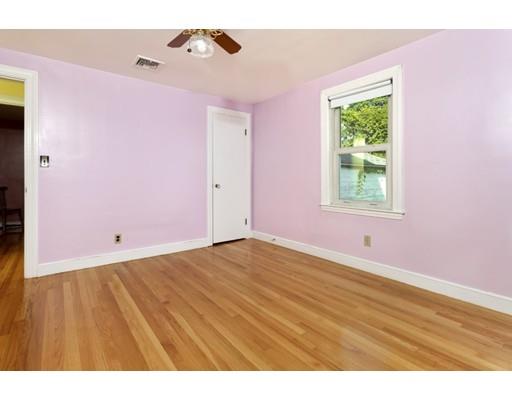 19 Kenmore Road Waltham, MA 02453 - Photo 11 of 30 Gallery Image 11