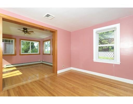 19 Kenmore Road Waltham, MA 02453 - Photo 6 of 30 Gallery Image 6