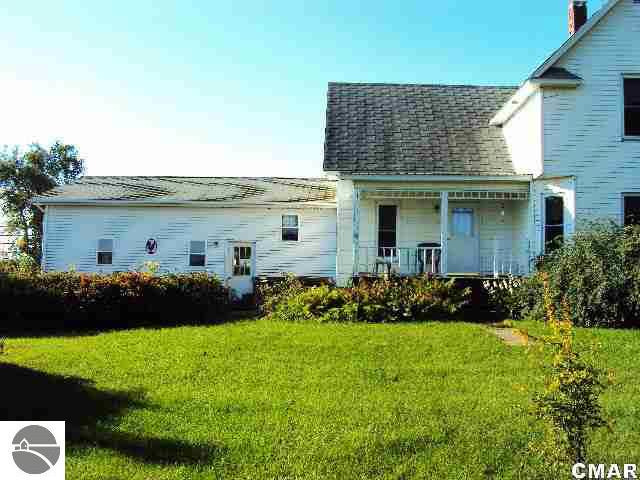 4612 North Ransom Road Breckenridge, MI 48615 - Photo 14 of 19 1771120-13.JPG