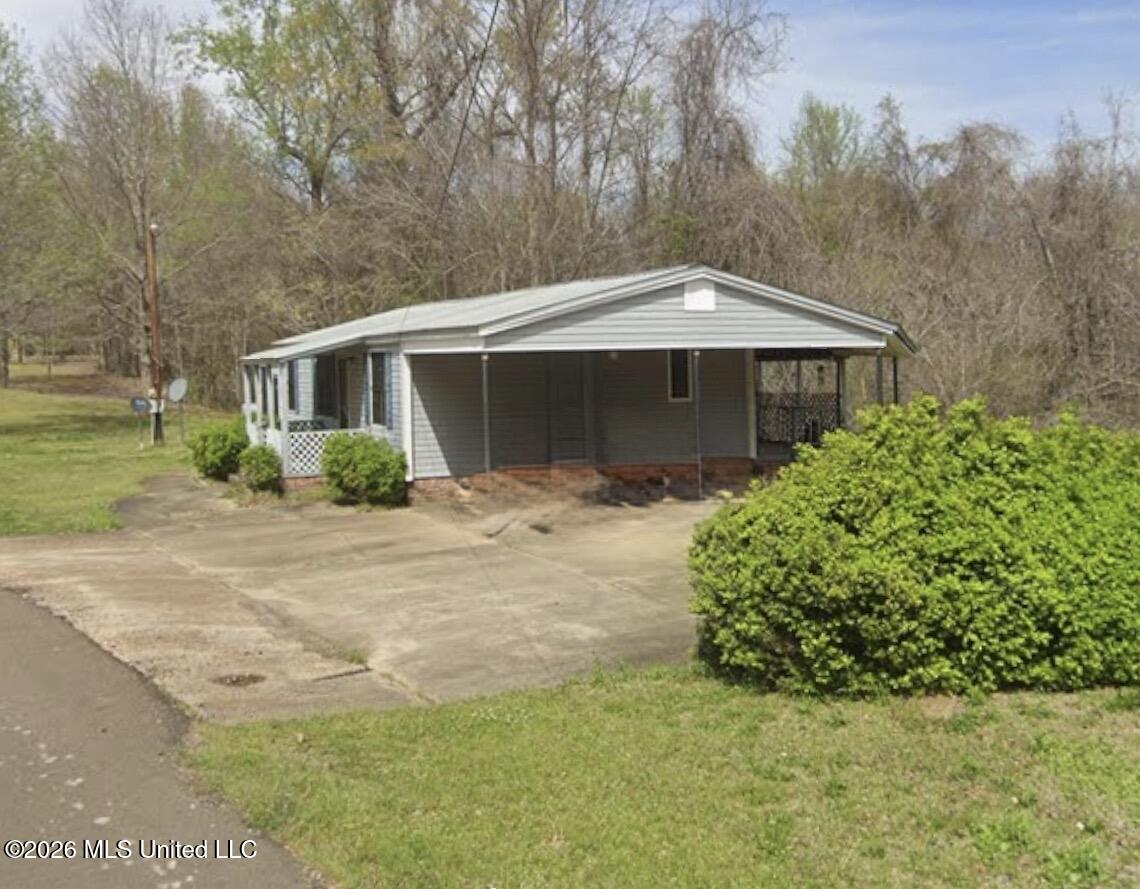 1800 Ingram Road Benton, MS 39039 - Photo 2 of 4 IMG_2388