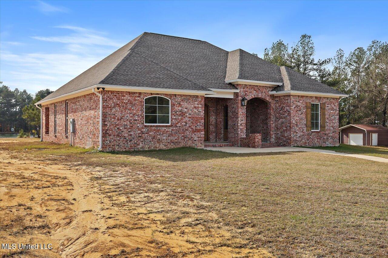 176 Jeff Alexander Road Mendenhall, MS 39114 - Photo 2 of 61 02-176 Jeff Alexander Rd
