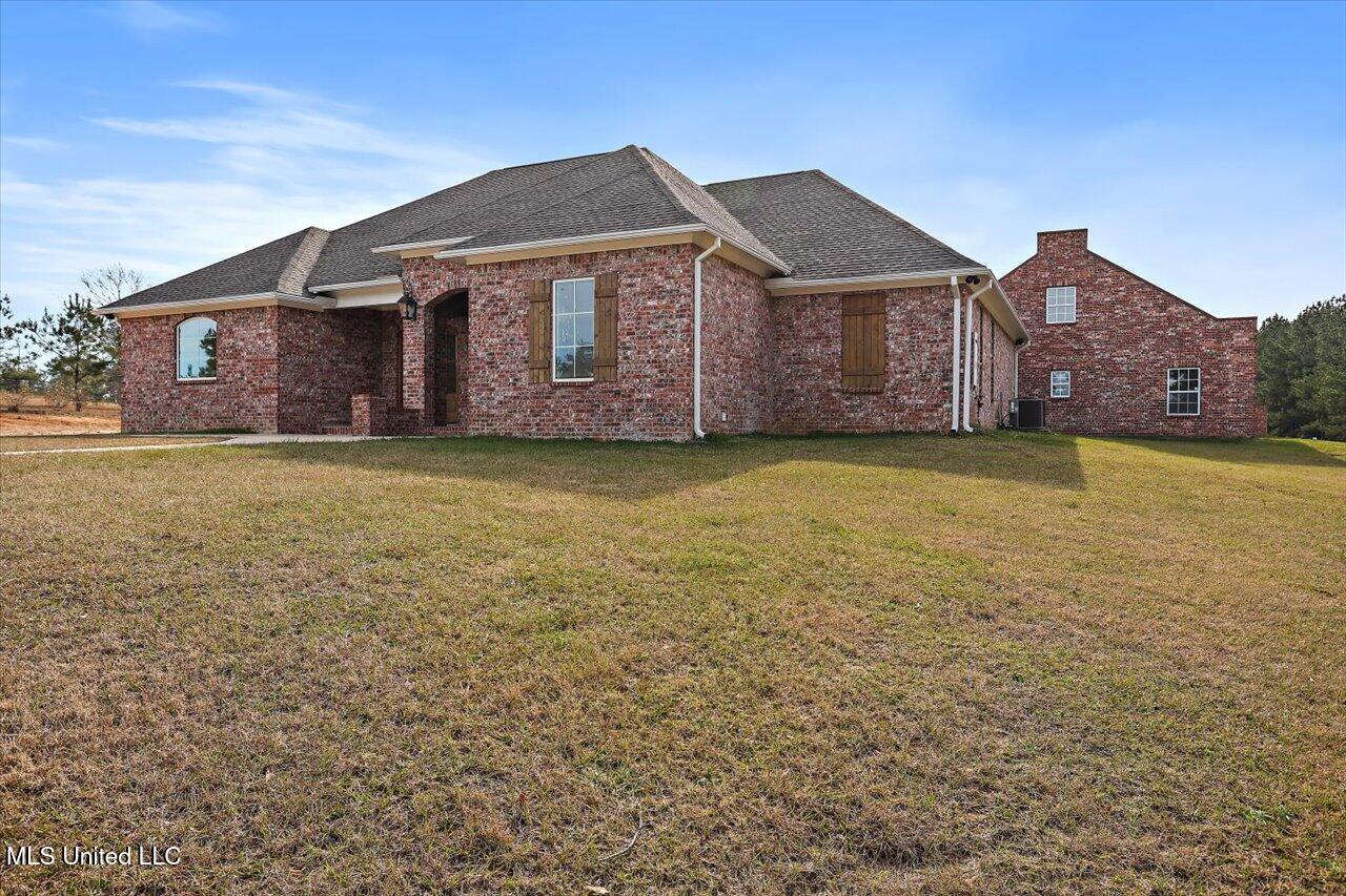 176 Jeff Alexander Road Mendenhall, MS 39114 - Photo 3 of 61 03-176 Jeff Alexander Rd
