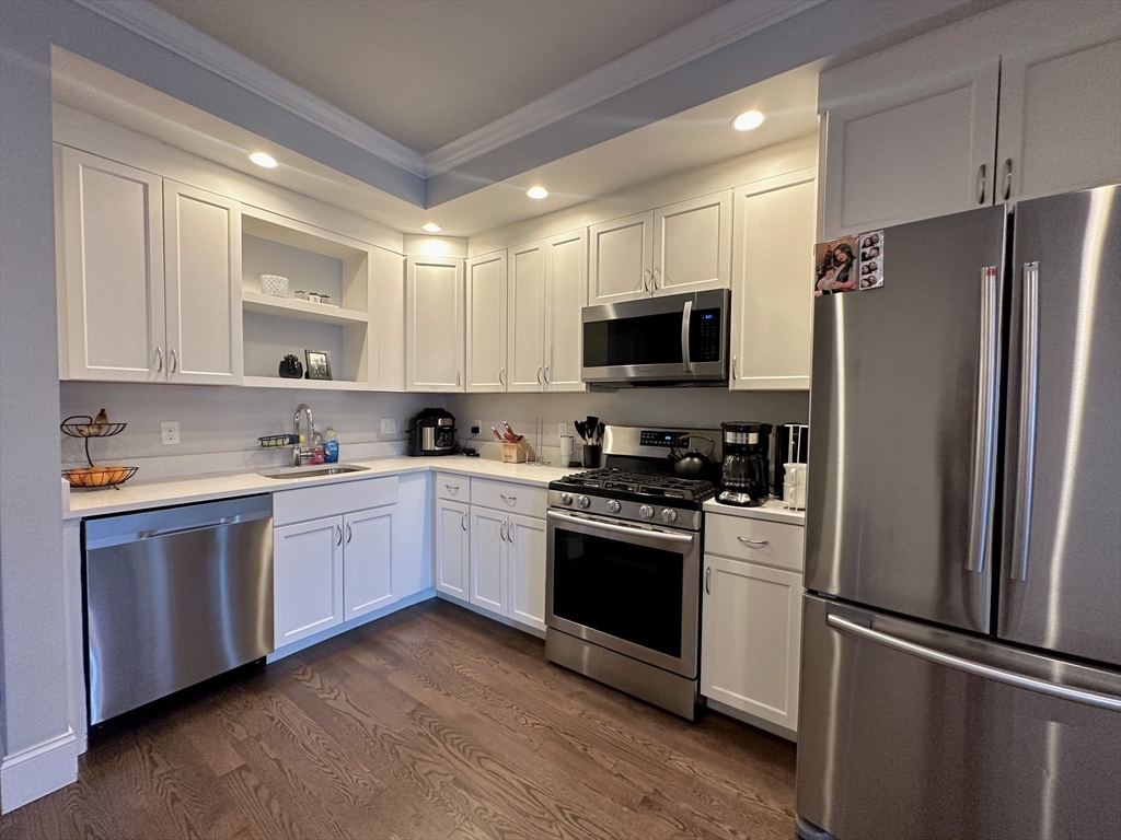 371 Main Street, Unit 4 Woburn, MA 01801 - Photo 2 of 12