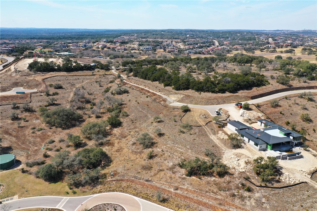 5101 Honey Daisy Way Austin, TX 78738 - Photo 8 of 10