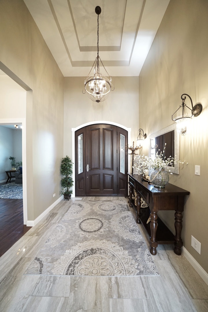 103 Haman Road Inverness, IL 60010 - Photo 2 of 52