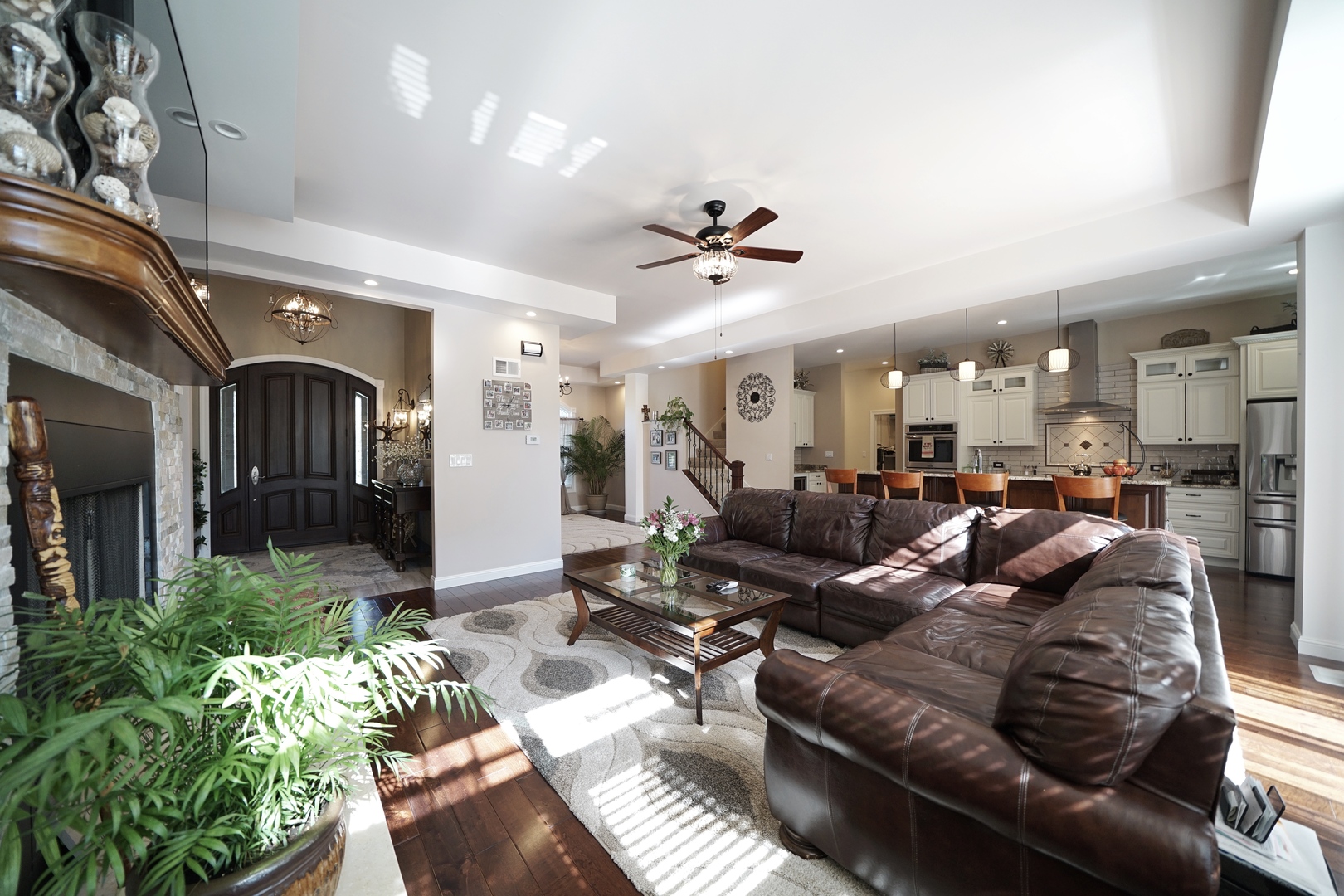 103 Haman Road Inverness, IL 60010 - Photo 3 of 52