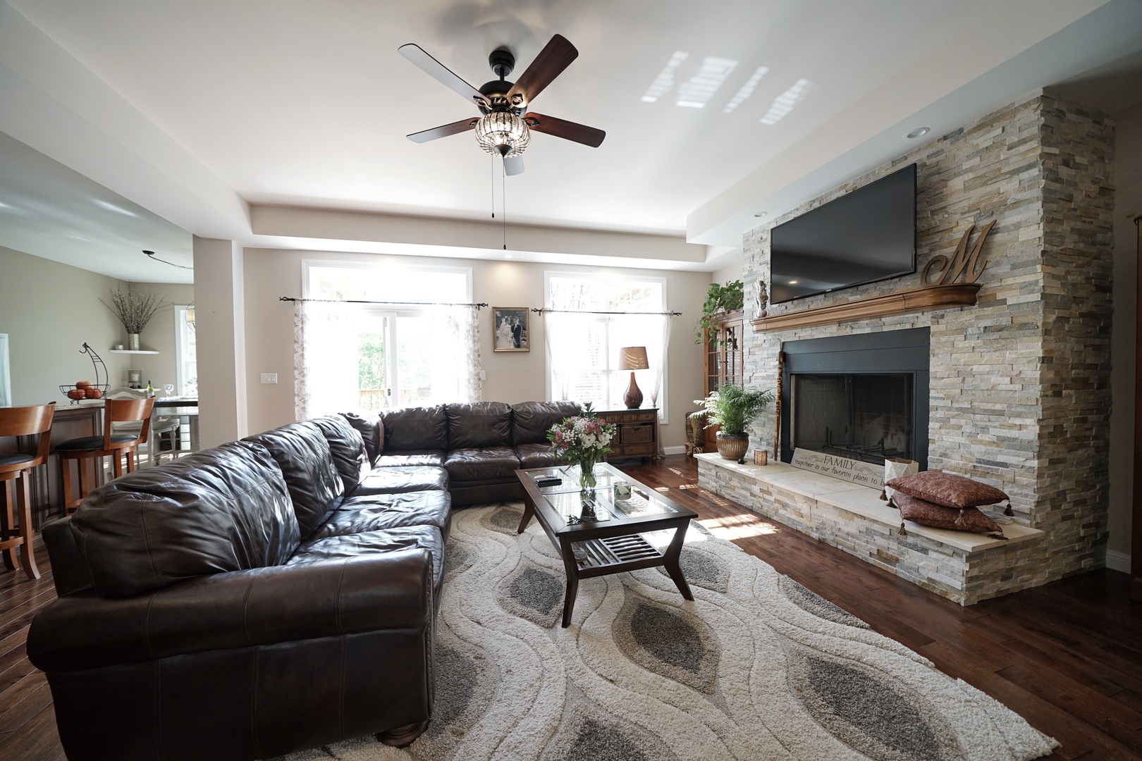 103 Haman Road Inverness, IL 60010 - Photo 5 of 52