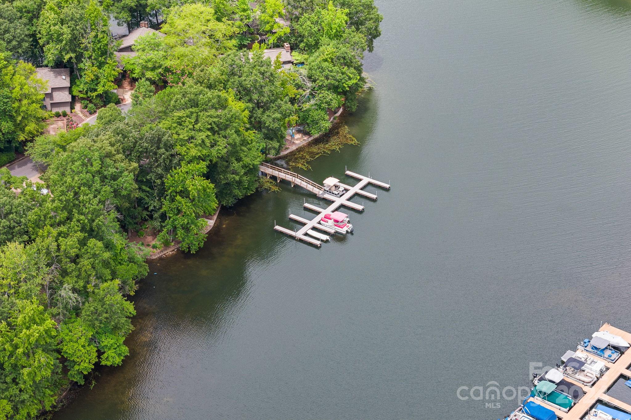 345 Jib Court Davidson, NC 28036 - Photo 35 of 40 an outdoor space with patio door