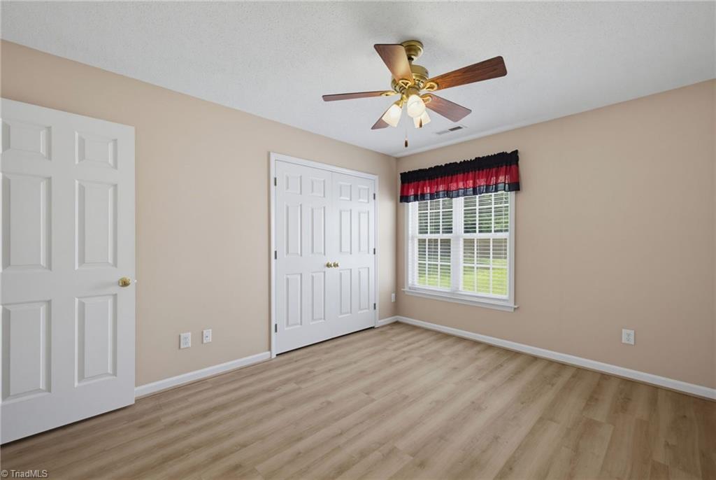 2554 Ambassador Court High Point, NC 27265 - Photo 14 of 27