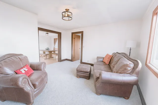 $275,000 | 725 110th Street, Sherburn, MN 56171