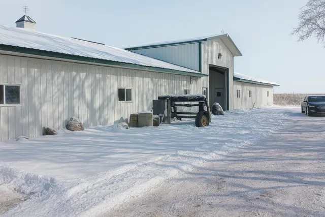 $275,000 | 725 110th Street, Sherburn, MN 56171