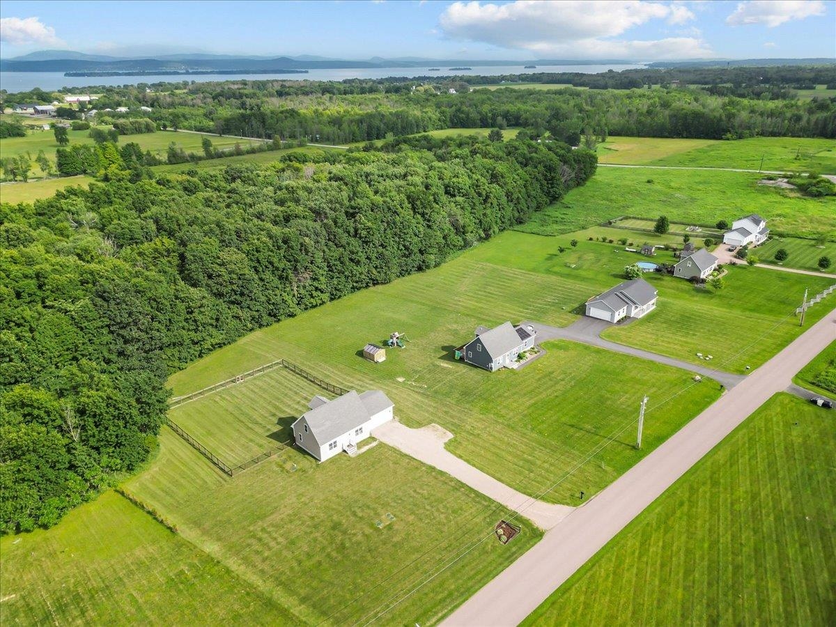92 Reynolds Road Grand Isle, VT 05458 - Photo 53 of 60