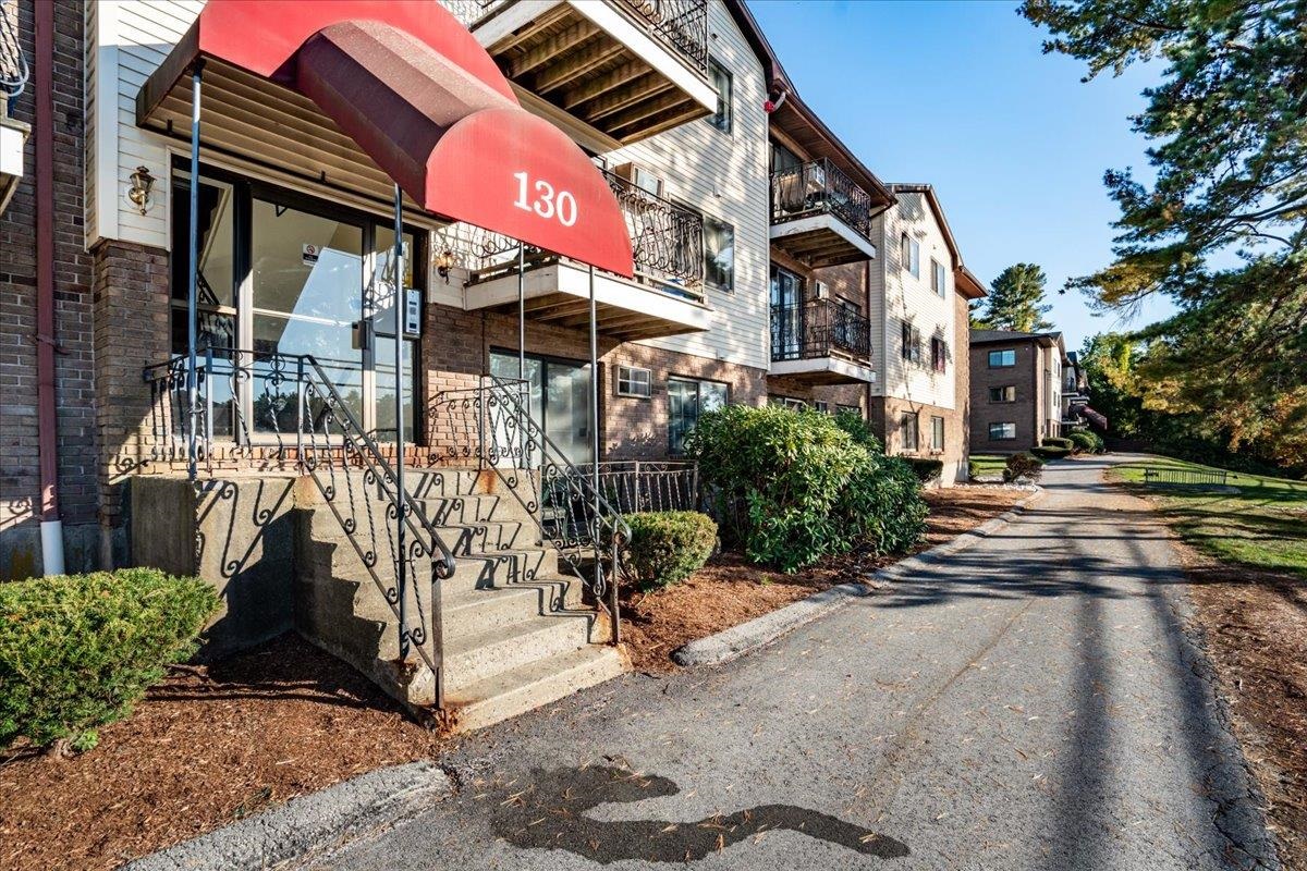 130 Mammoth Road, Unit 413 Hooksett, NH 03106 - Photo 2 of 31