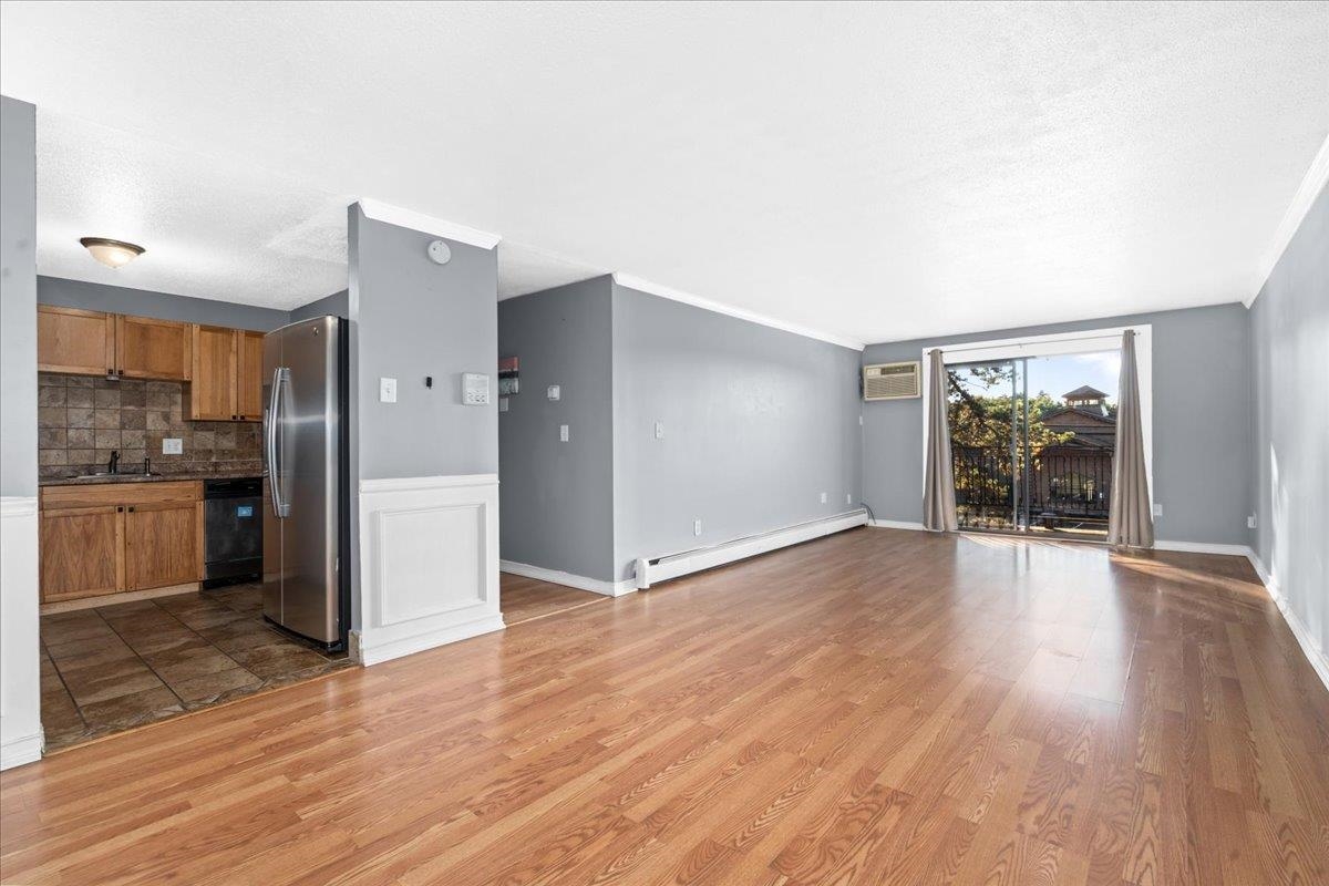 130 Mammoth Road, Unit 413 Hooksett, NH 03106 - Photo 7 of 31