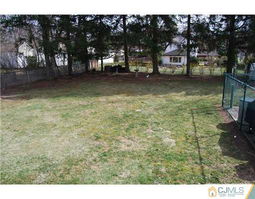 5 Hudson Road East Brunswick, NJ 08816 - Photo 13 of 15 Gallery Image 13