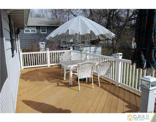 5 Hudson Road East Brunswick, NJ 08816 - Photo 7 of 15 Gallery Image 7
