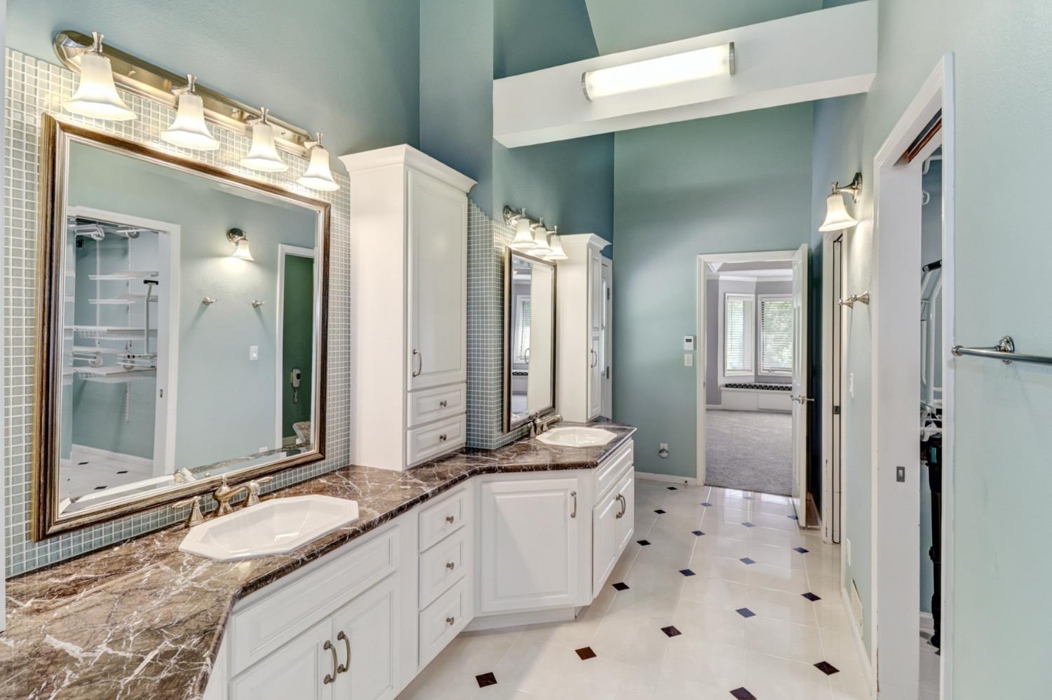 6557 Vía Sereno Rancho Murieta, CA 95683 - Photo 48 of 83