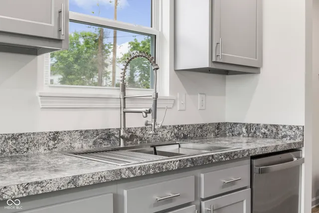 $174,999 | 1711 Bristol Court, North Vernon, IN 47265