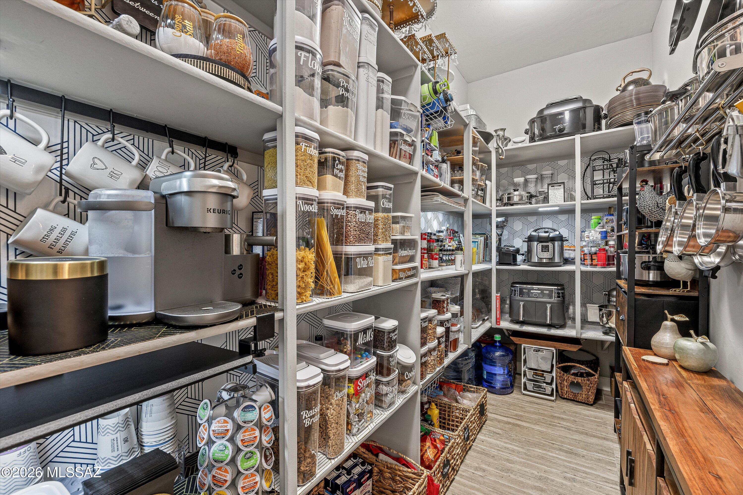 8489 North Lone Ranger Road Tucson, AZ 85743 - Photo 23 of 50 Pantry GOALS!