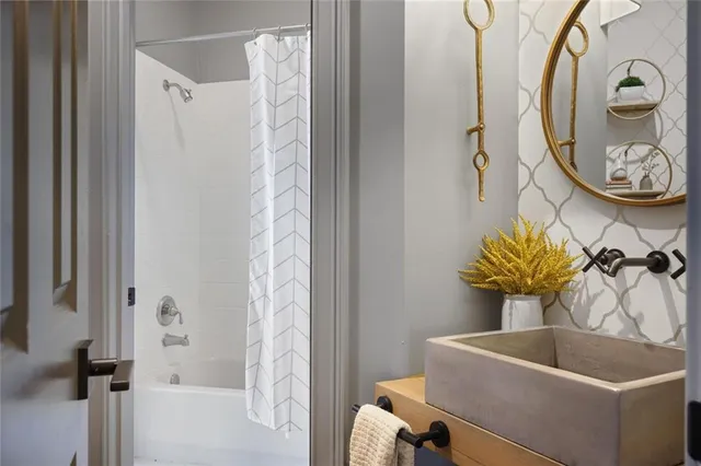 $1,550,000 | 3385 Osborne Road Northeast, Brookhaven, GA 30319