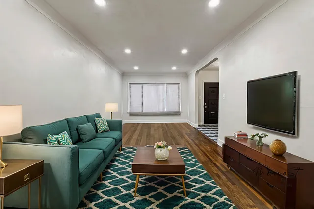 $215,000 | 10211 South Yale Avenue, Chicago, IL 60628