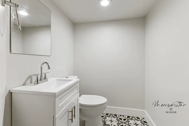 $215,000 | 10211 South Yale Avenue, Chicago, IL 60628