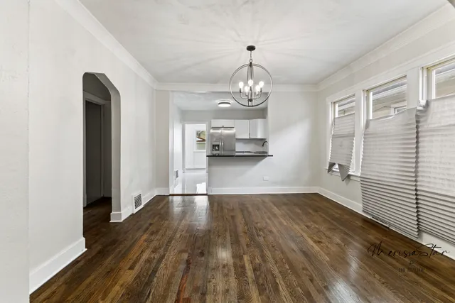 $215,000 | 10211 South Yale Avenue, Chicago, IL 60628