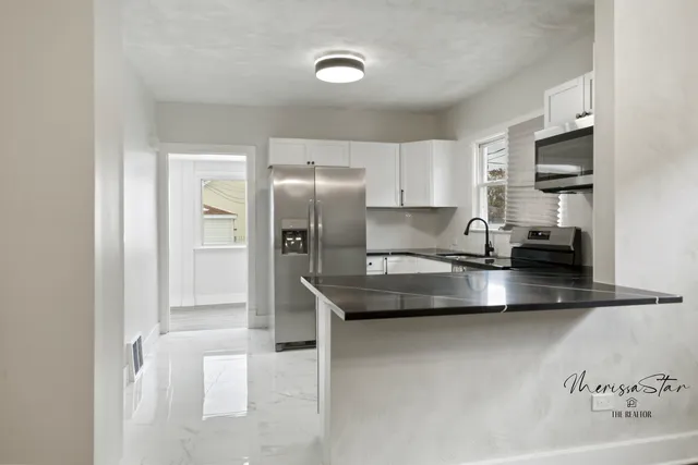 $215,000 | 10211 South Yale Avenue, Chicago, IL 60628