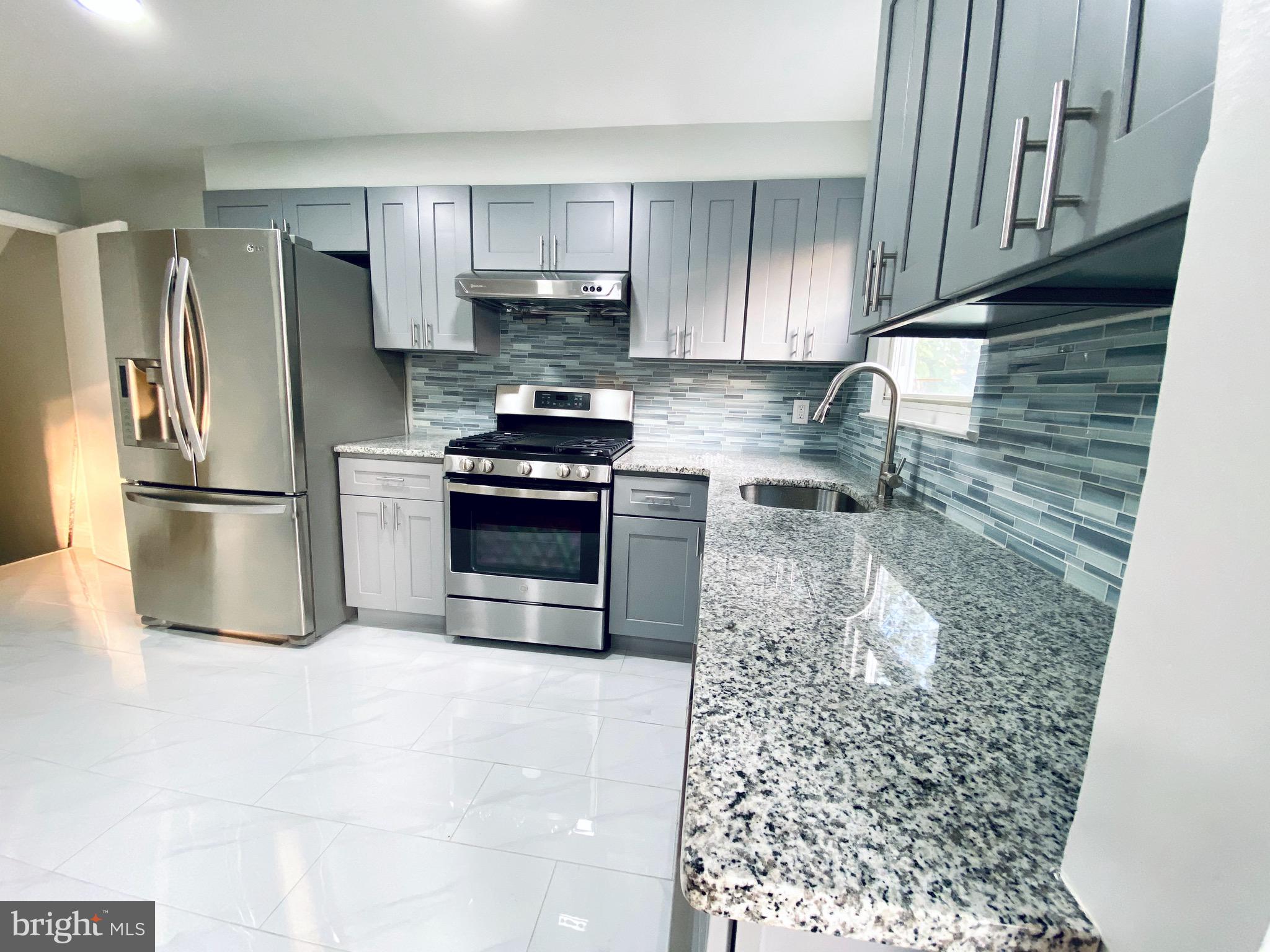 3716 Academy Road Philadelphia, PA 19154 - Photo 5 of 17 Gallery Image 5