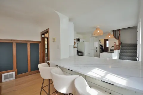 $495,000 | 3316 North Cramer Street, Unit 3318, Milwaukee, WI 53211