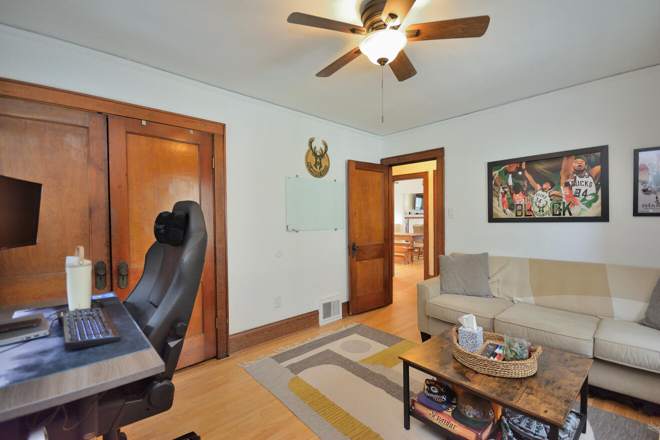 3316 North Cramer Street, Unit 3318 Milwaukee, WI 53211 - Photo 16 of 42 Upper Bedroom 3