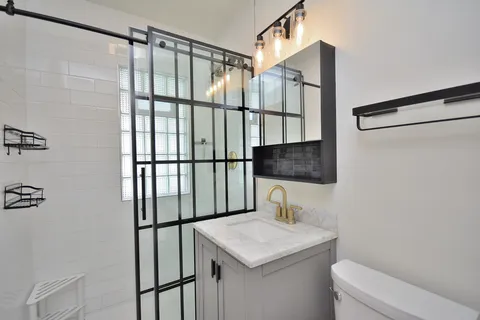 $495,000 | 3316 North Cramer Street, Unit 3318, Milwaukee, WI 53211