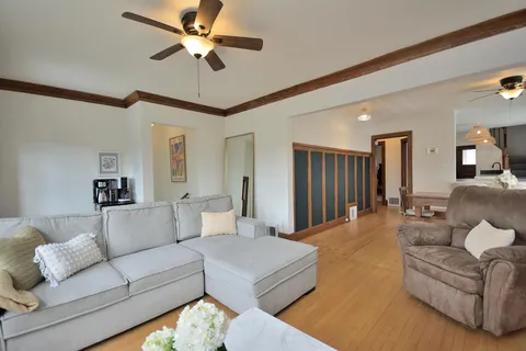 $495,000 | 3316 North Cramer Street, Unit 3318, Milwaukee, WI 53211