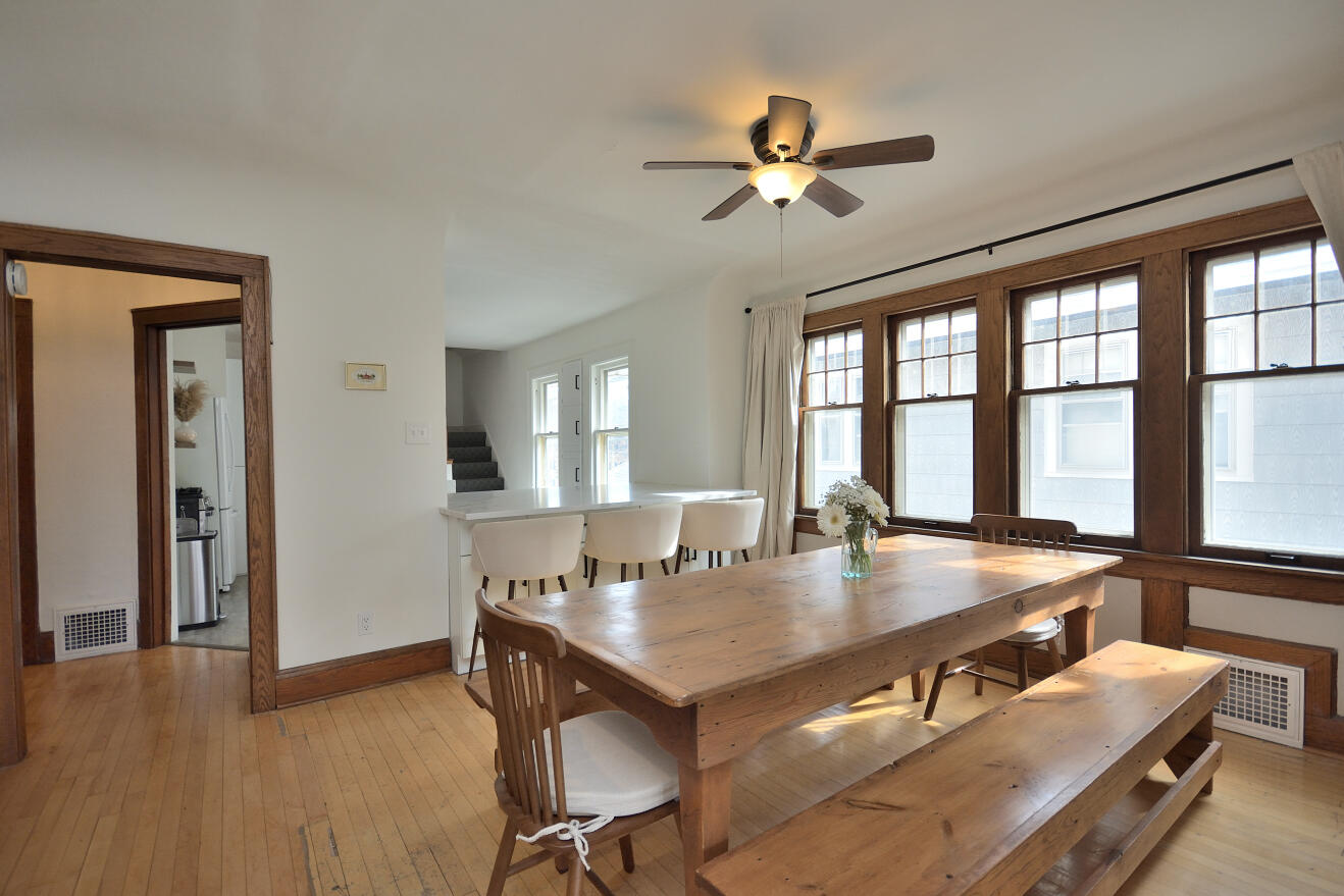 3316 North Cramer Street, Unit 3318 Milwaukee, WI 53211 - Photo 8 of 42 Upper Dining Room
