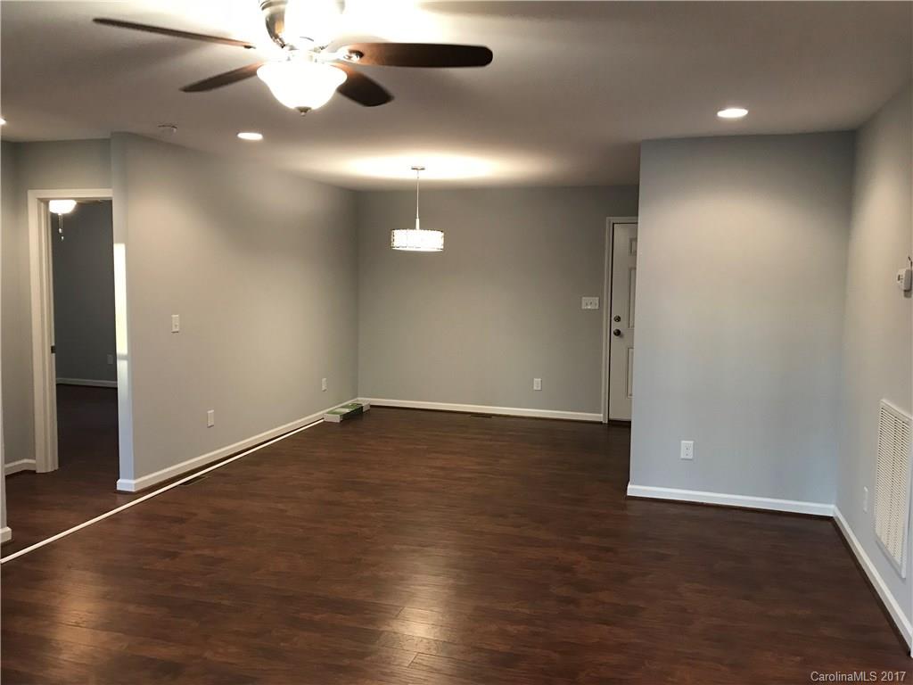 2942 Loop Road Lincolnton, NC 28092 - Photo 2 of 13 Gallery Image 2