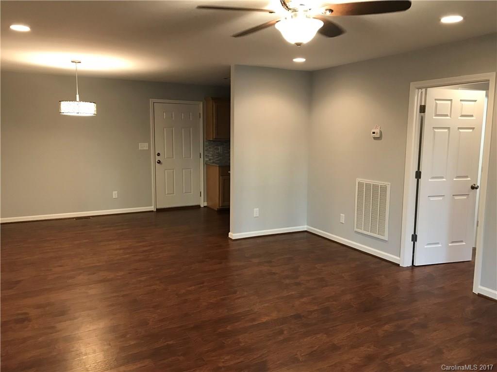 2942 Loop Road Lincolnton, NC 28092 - Photo 8 of 13 Gallery Image 8